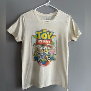 Women’s Toy Story Graphic T-Shirt - Large